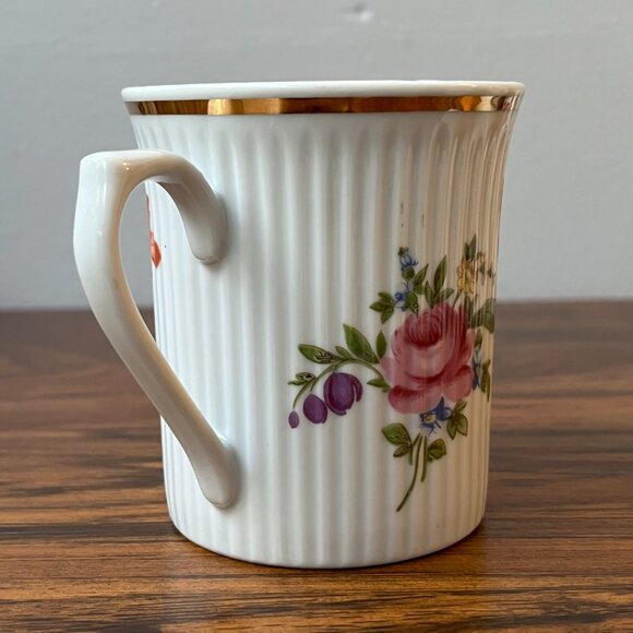 JLMENAU Graf Von Kenneberg 5 Ribbed Floral Mug Germany GDR 8 oz - Picture 6 of 15